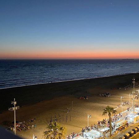 Sunset Victoria Beach 카디스 외부 사진